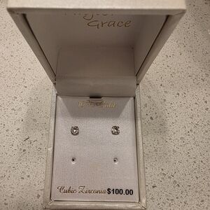 10K Gold Cubic Zirconia Earrings